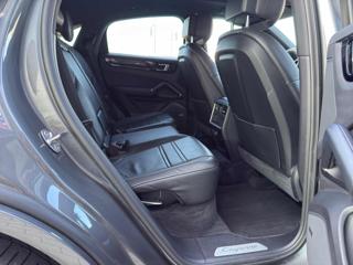 PORSCHE Cayenne usata, con Interni in pelle