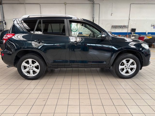 TOYOTA RAV 4 MY23 usata, con Airbag Passeggero