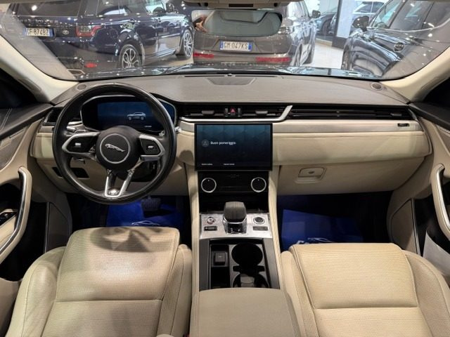 JAGUAR F-Pace usata, con Boardcomputer