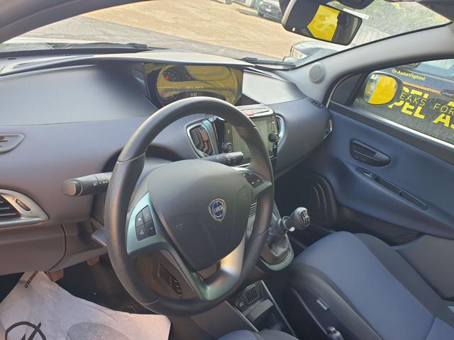 LANCIA Ypsilon usata, con Controllo trazione