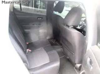 NISSAN Leaf usata, con Fendinebbia