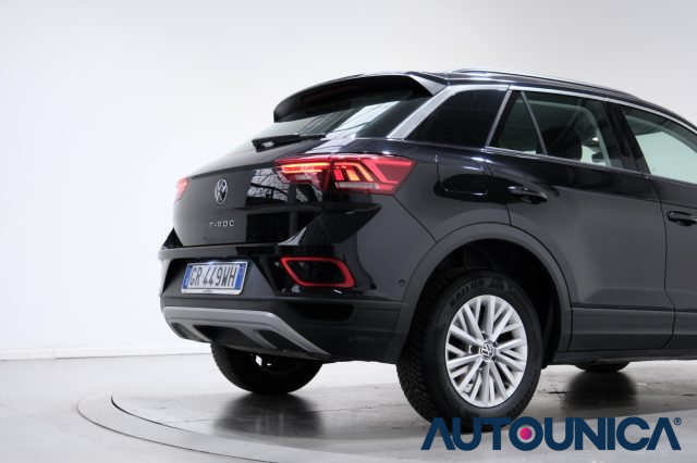 VOLKSWAGEN T-Roc usata 48