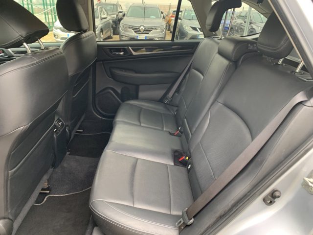 SUBARU OUTBACK usata, con Climatizzatore