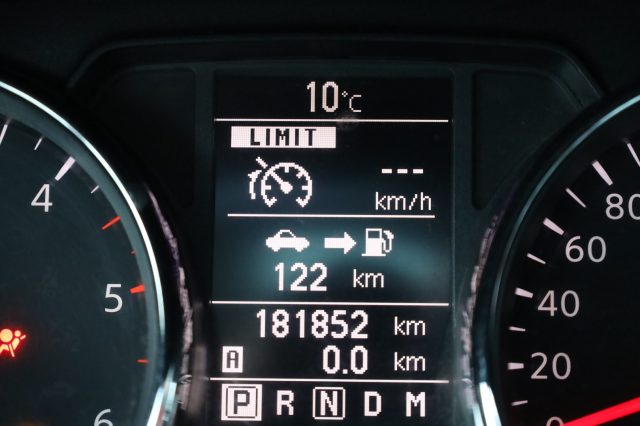 NISSAN Qashqai usata, con Sound system