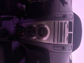 TOYOTA Yaris usata 12