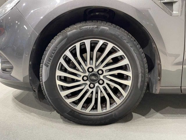 FORD S-Max usata, con Fendinebbia