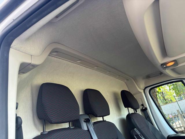 OPEL Movano usata 12