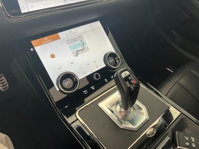 LAND ROVER Range Rover Evoque usata, con Autoradio digitale