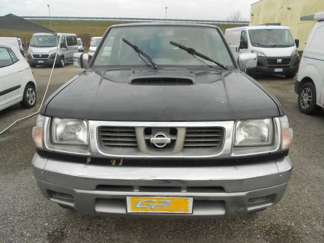 NISSAN Navara usata, con Airbag
