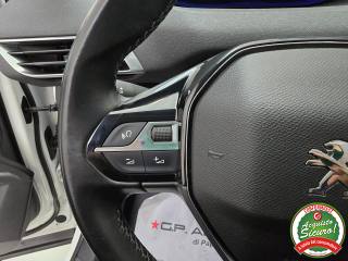 PEUGEOT 3008 usata, con Autoradio digitale