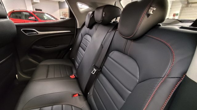 MG ZS usata, con Sensore di luce