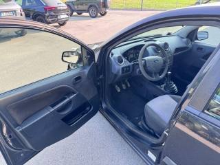 FORD Fiesta usata, con Servosterzo