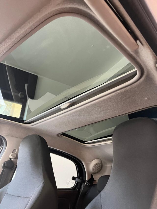 SMART ForFour usata, con USB
