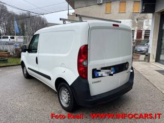 OPEL Combo usata, con Alzacristalli elettrici