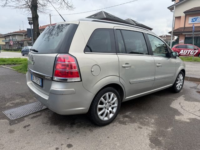 OPEL Zafira usata 1