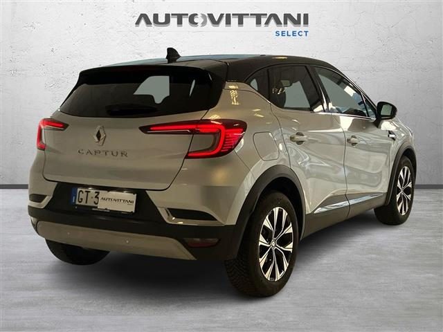 RENAULT Captur usata 2