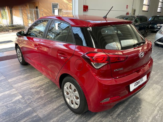 HYUNDAI i20 usata, con Alzacristalli elettrici