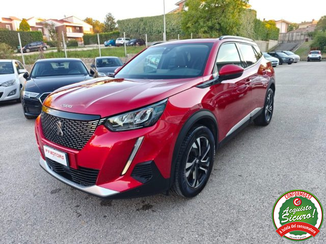 PEUGEOT 2008 usata, con Airbag
