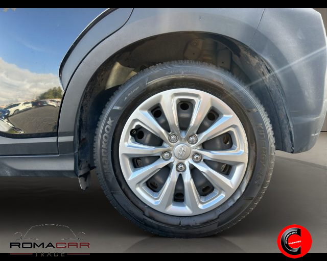 HYUNDAI Kona usata, con Specchietti laterali elettrici