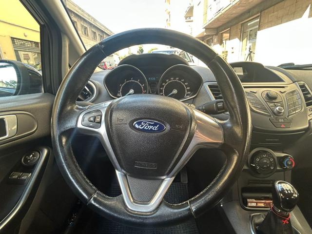 FORD Fiesta usata, con Boardcomputer