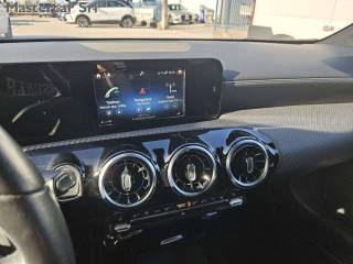 MERCEDES-BENZ A 250 usata, con Riconoscimento dei segnali stradali