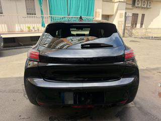 PEUGEOT 208 usata, con Autoradio