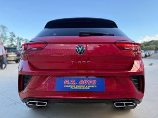 VOLKSWAGEN T-Roc usata, con Autoradio