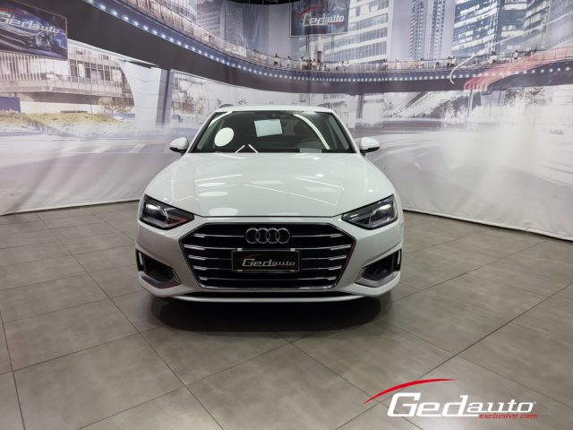 AUDI A4 usata, con Sedili riscaldati