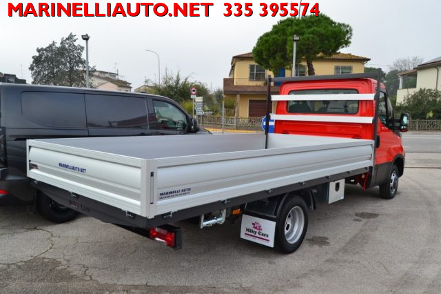 IVECO Daily usata, con Climatizzatore