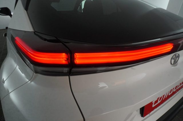 TOYOTA C-HR usata 16