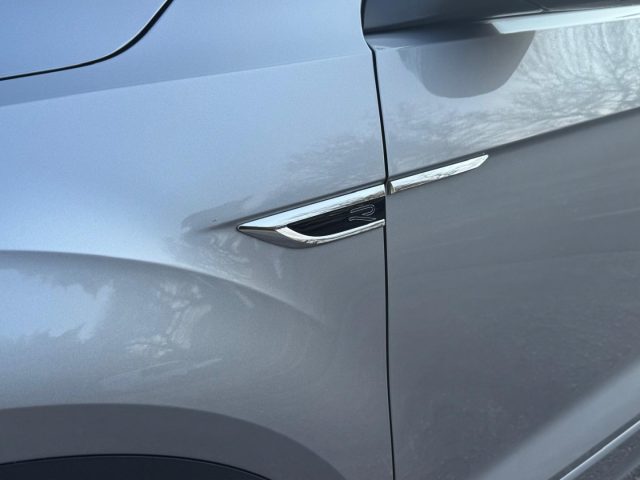 VOLKSWAGEN T-Roc usata, con Autoradio