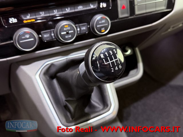 VOLKSWAGEN T6.1 usata, con Bluetooth