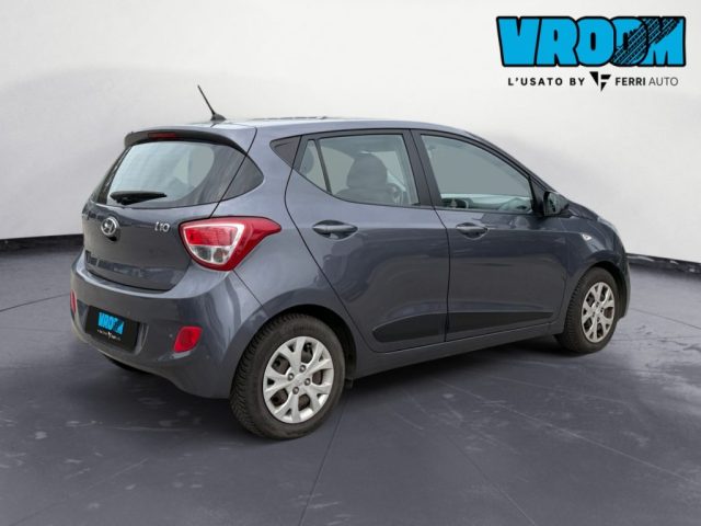 HYUNDAI i10 usata, con Controllo trazione