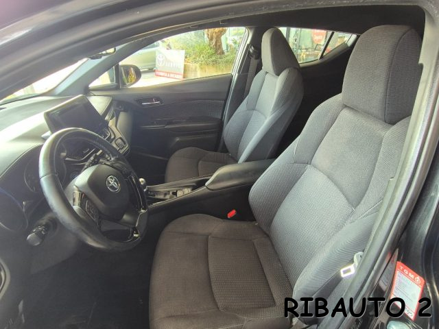 TOYOTA C-HR usata, con Vivavoce