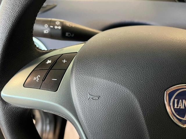 LANCIA Ypsilon usata, con Servosterzo