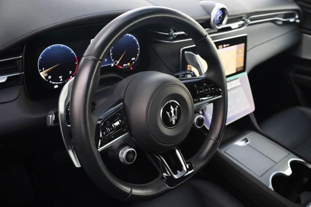 MASERATI Grecale usata, con Sedile posteriore sdoppiato