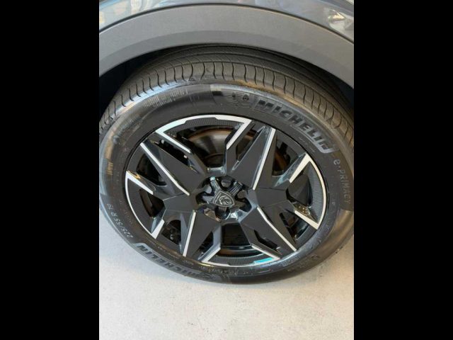 PEUGEOT 5008 usata, con Controllo trazione
