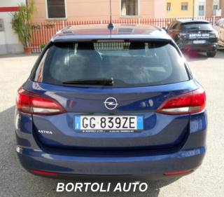 OPEL Astra usata, con Alzacristalli elettrici