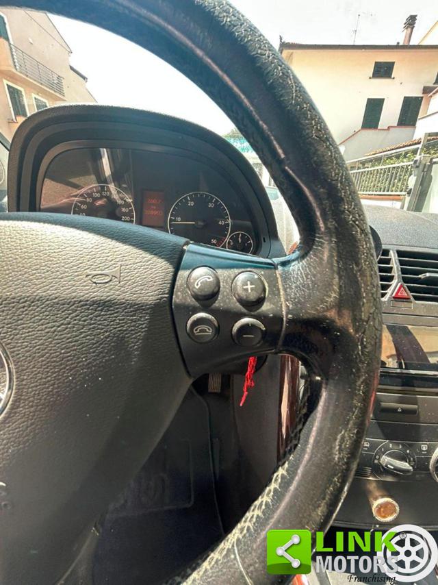MERCEDES-BENZ A 180 usata, con Ruota di riserva