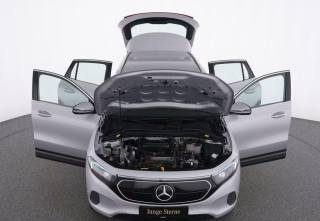 MERCEDES-BENZ EQA usata, con Climatizzatore