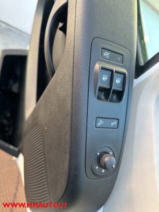 PEUGEOT Boxer usata, con Fendinebbia