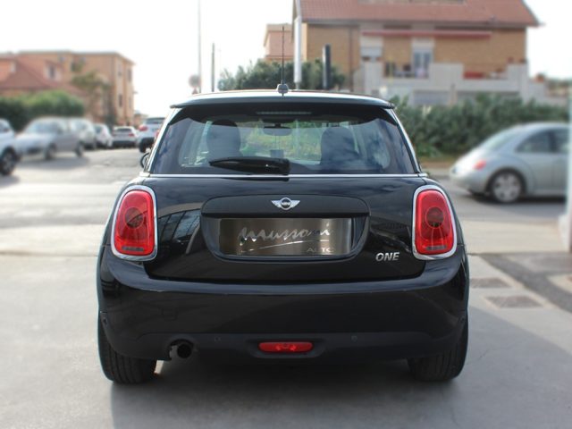 MINI One usata, con Autoradio