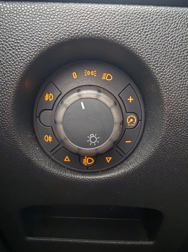 OPEL Corsa usata 14