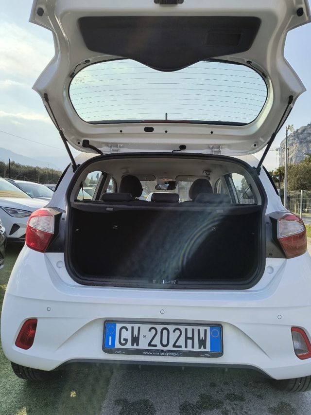 HYUNDAI i10 usata, con Controllo trazione