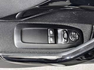 PEUGEOT 208 usata 28