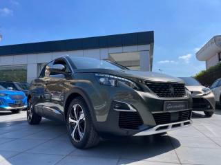 PEUGEOT 3008 usata, con Boardcomputer