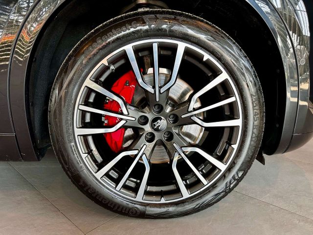 MASERATI Grecale usata, con Alzacristalli elettrici