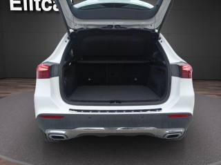 MERCEDES-BENZ GLA 200 usata, con Sistema di navigazione