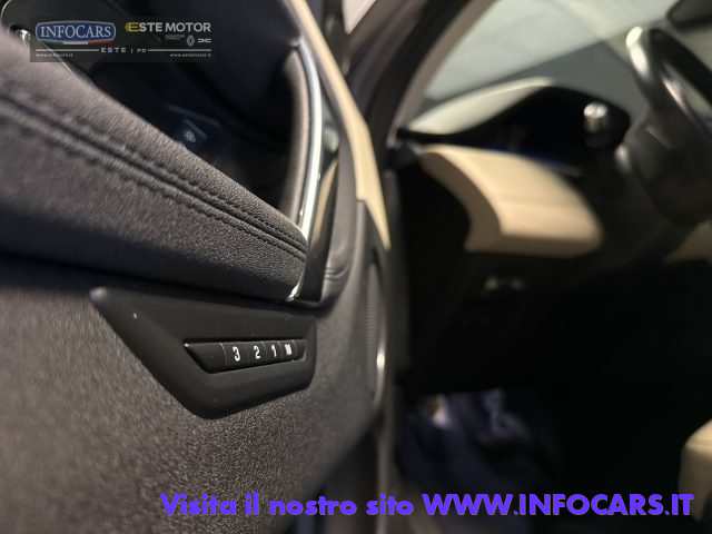 LAND ROVER Discovery Sport usata, con Vetri oscurati