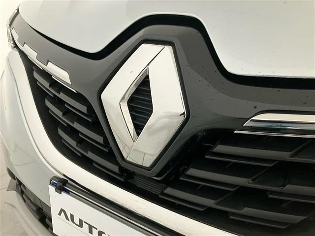 RENAULT Captur usata 23